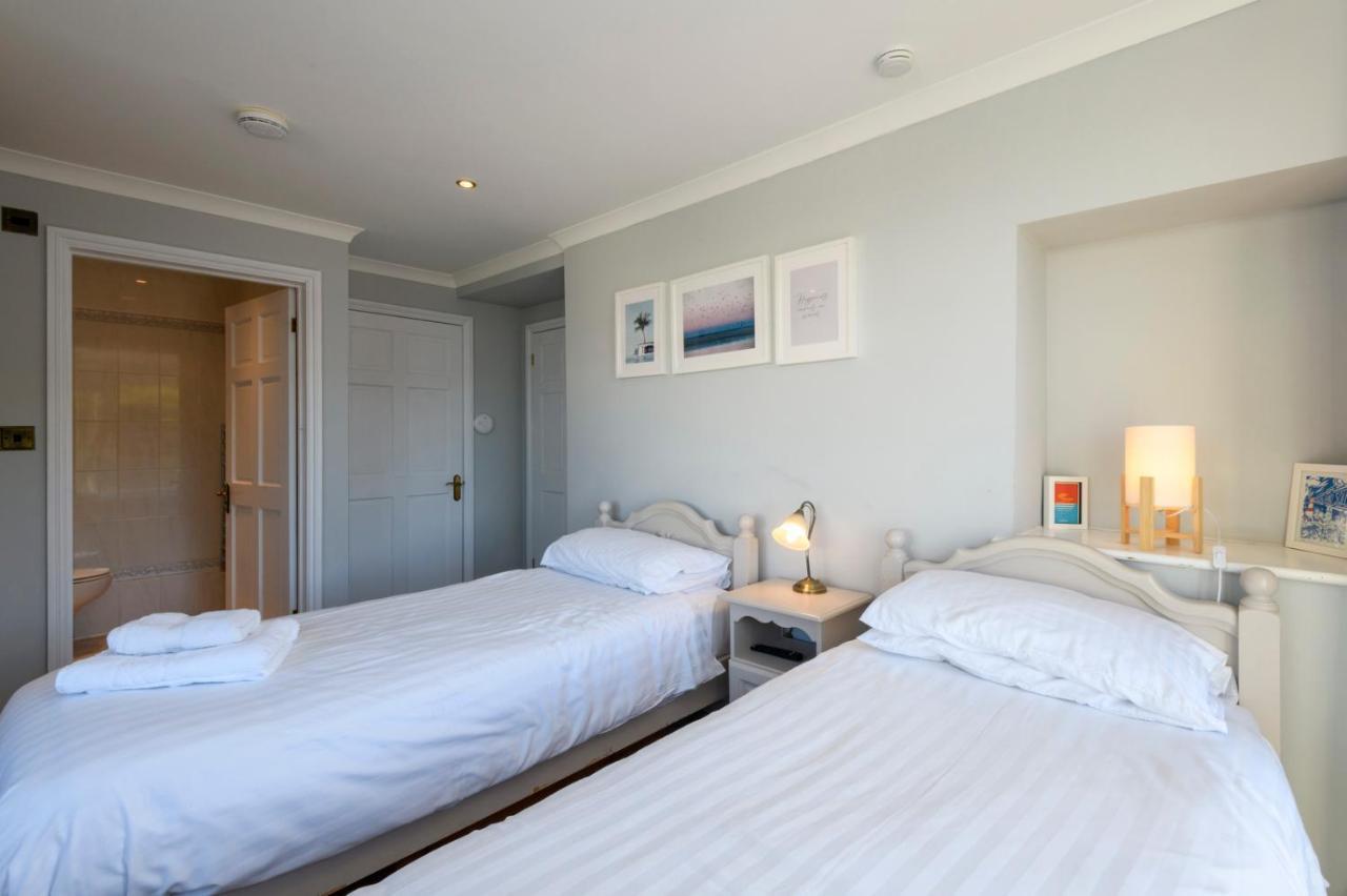 Beachcombers Apartments Newquay  Exterior photo